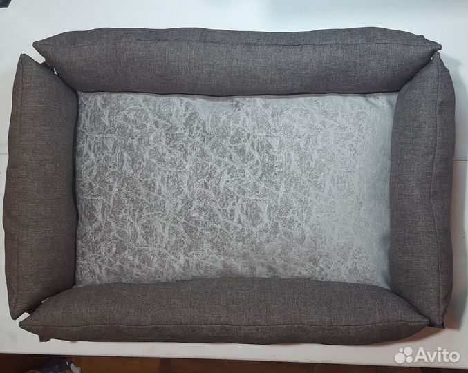 Лежанка для собак