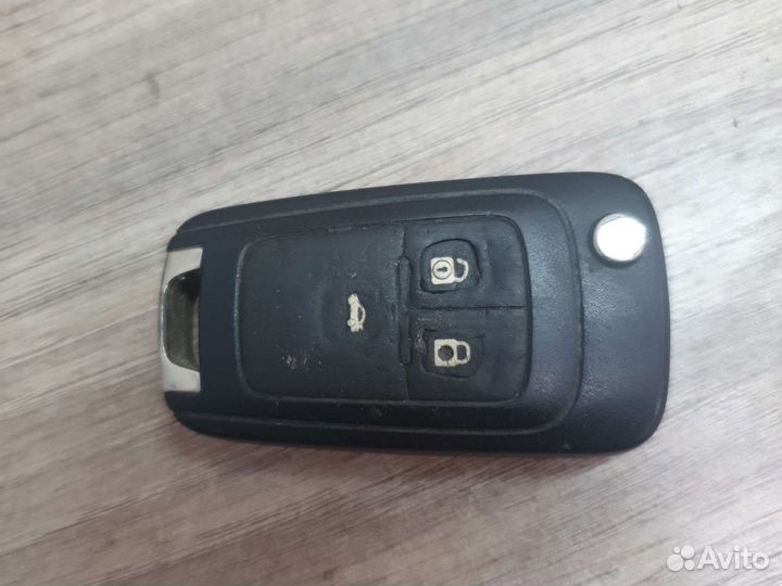 Ключ зажигания Chevrolet cruze 1