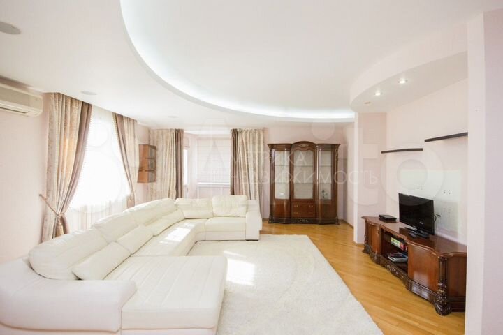 4-к. квартира, 173,4 м², 7/10 эт.