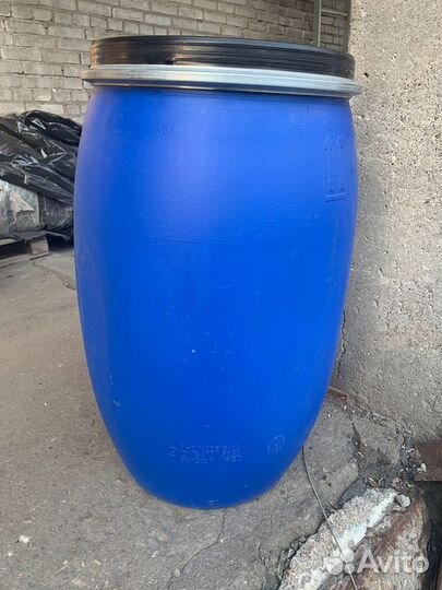 Бочка пластиковая б.у. 127 л