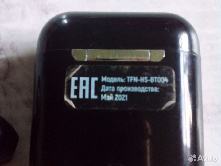 Беспроводные наушники с зарядным кейсом TFN airjam