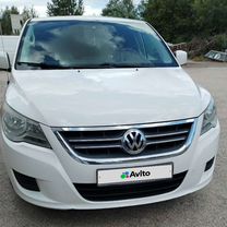 Volkswagen Routan 3.8 AT, 2009, 160 000 км, с пробегом, цена 1 550 000 руб.