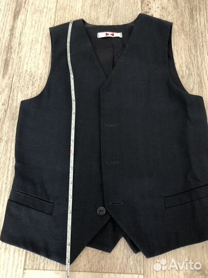 Костюм школьный