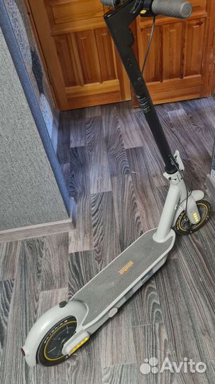 Электрический самокат ninebot g30lp