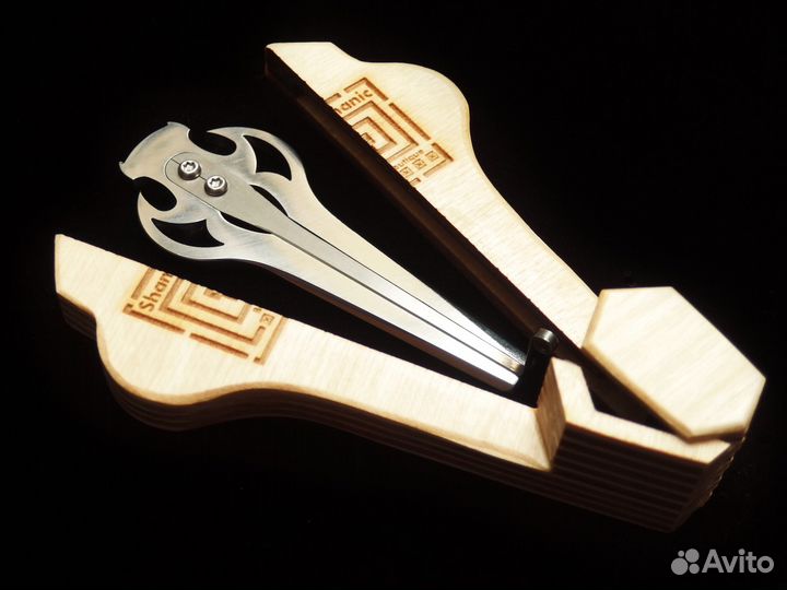 Варган В. Хольного / Бэтмен / в деревянном футляре