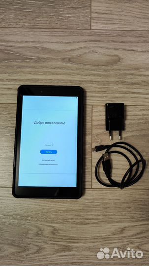 Планшет Samsung Galaxy Tab A 8.0 2/32Gb