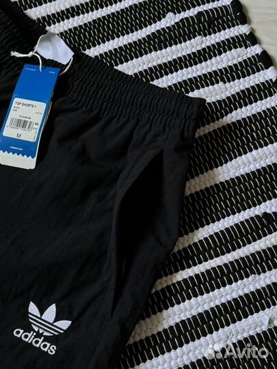 Новые шорты Adidas Originals Оригинал