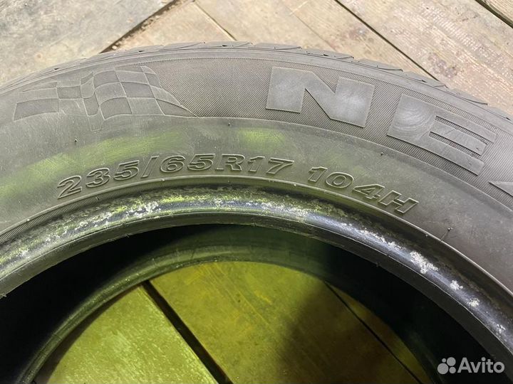 Nexen N8000 235/65 R17 104H