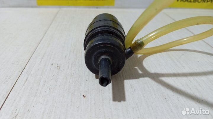 Насос омывателя Лада Приора