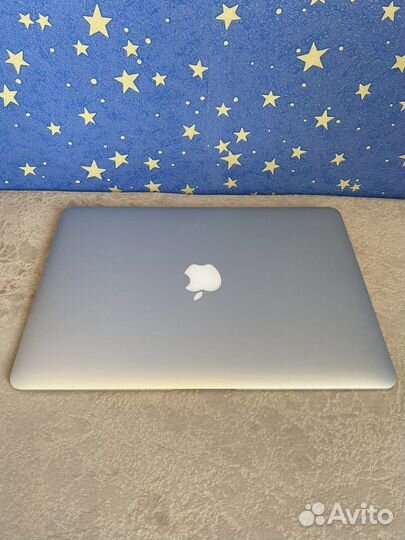 Apple MacBook Air 13 2017 i5 (идеал, 369циклов)