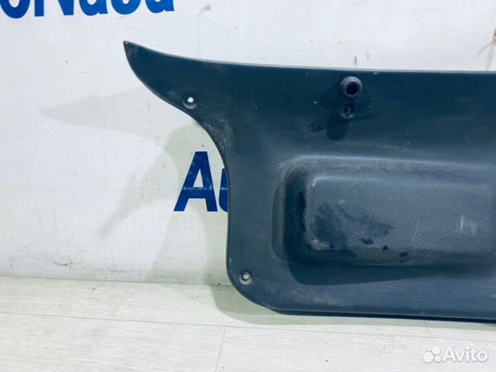 Обшивка двери багажника Opel Astra F 1991-1998