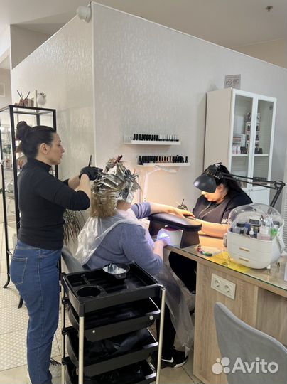 Мастер маникюра и педикюра