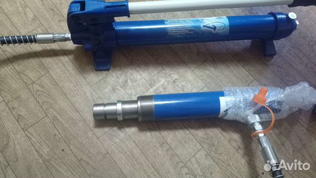 Гидравлический насос с цилиндром 10 тонн Маякавто