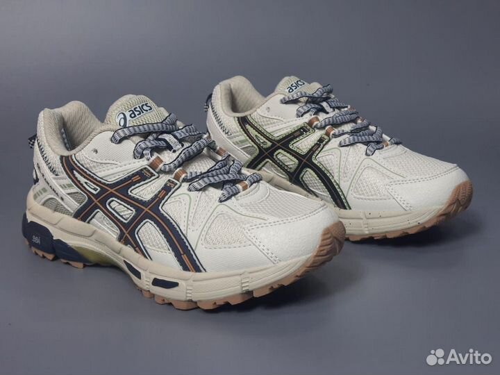 Кроссовки женские беговые asics