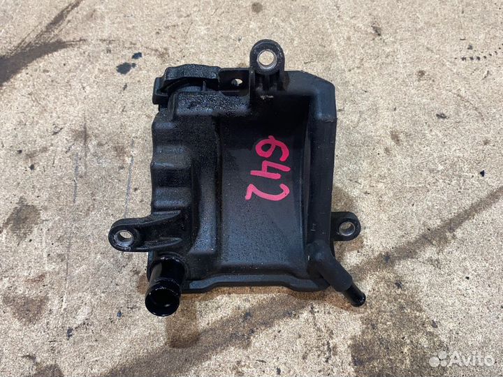 Бачок гур Mercedes-Benz W211 OM642