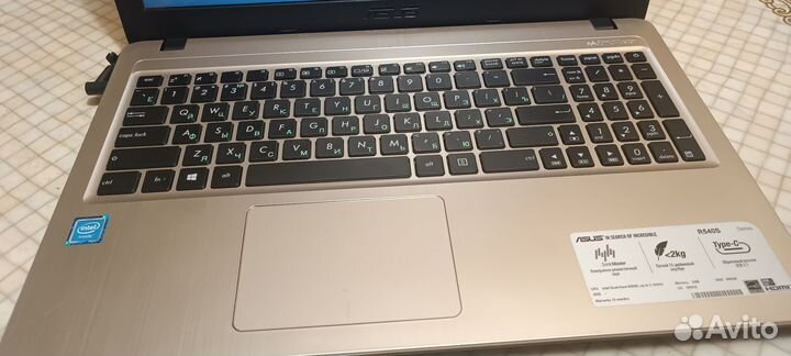 Ноутбук asus