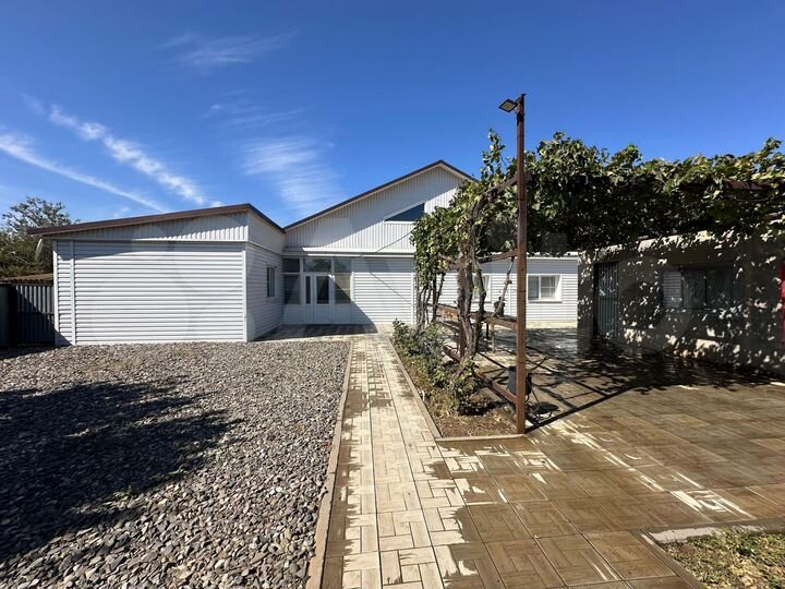 Дом 171,1 м² на участке 11,6 сот.