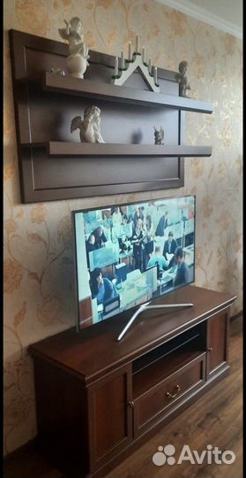 Полка настенная