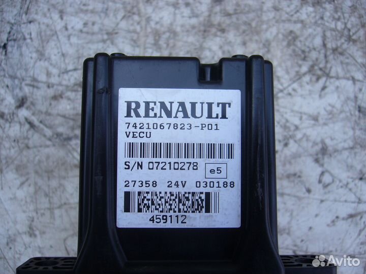 Блок электронный vecu Renault Premium 2