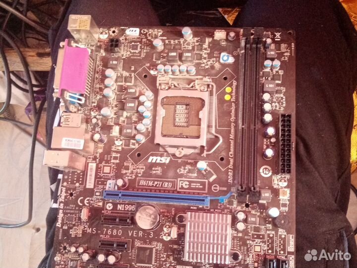 Материнская плата