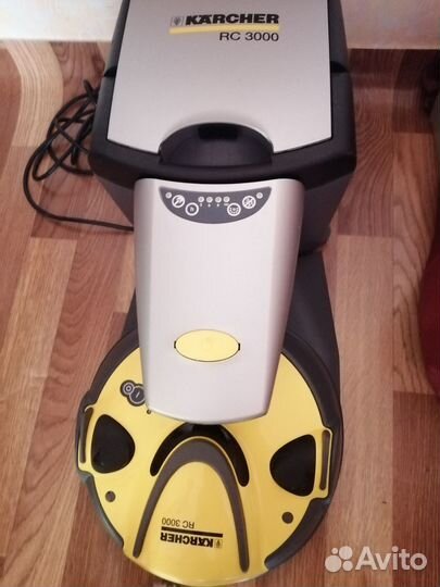 Робот пылесос karcher