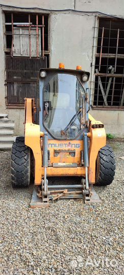 Мини-погрузчик Mustang 1900R, 2015