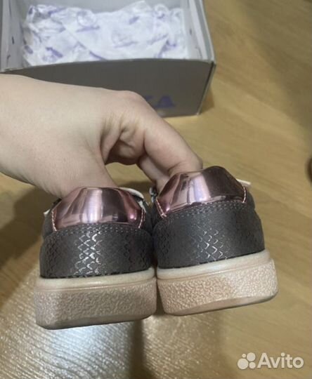 Полуботинки на девочку