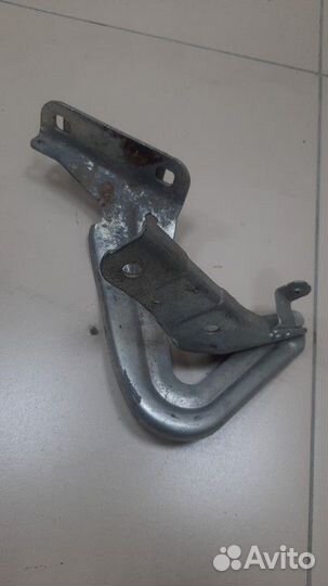Петля капота правая Ford Explorer