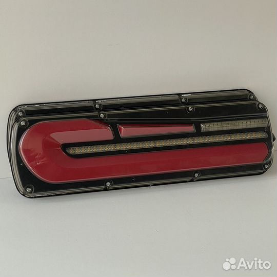 Задние фонари на гезель и прицеп 12-24v(стиль бмв)