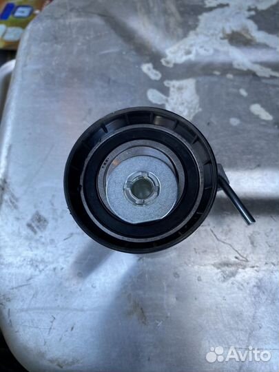 Ролик натяжной ремня грм lynx