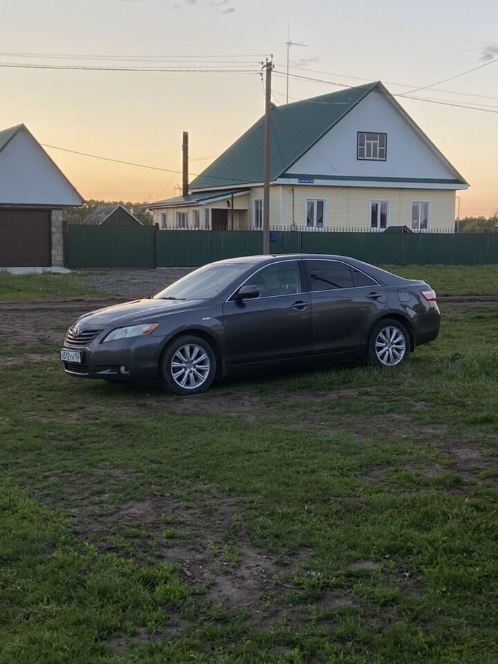 Toyota Camry: фото владельца