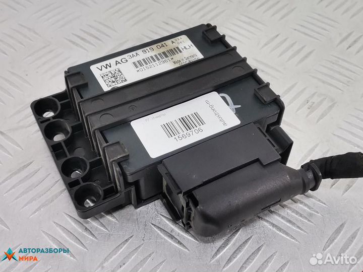 Преобразователь напряжения Volkswagen Jetta 5 2011