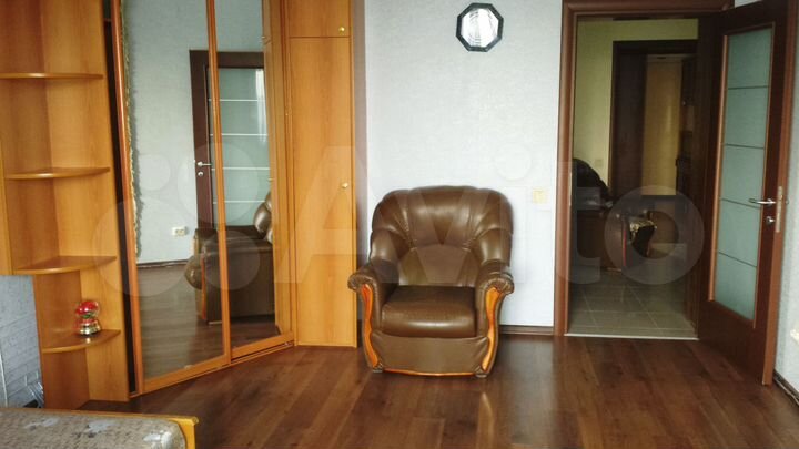 2-к. квартира, 77,2 м², 7/17 эт.