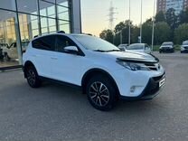 Toyota RAV4 2.0 MT, 2015, 121 700 км, с пробегом, цена 1 742 000 руб.