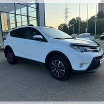 Toyota RAV4 2.0 MT, 2015, 121 700 км, с пробегом, цена 1 698 000 руб.