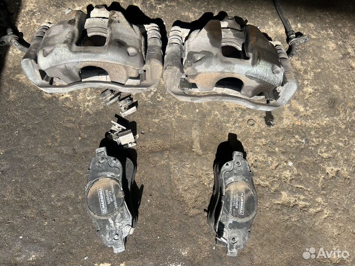 Суппорт передний honda cr-v 3