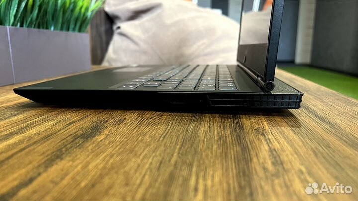 Ноутбук Lenovo legion legion y540