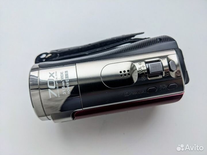 Видеокамера Панасоник HC-V10, Zoomm x70