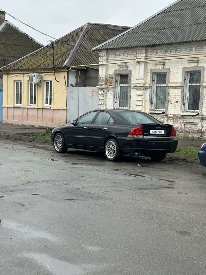 Volvo S60: фото из отзыва