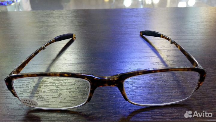 Очки + 1,75 для коррекции зрения