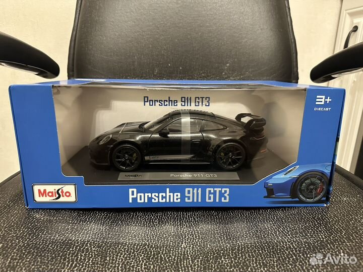 Модель авто 1:18 porsche 911 gt3