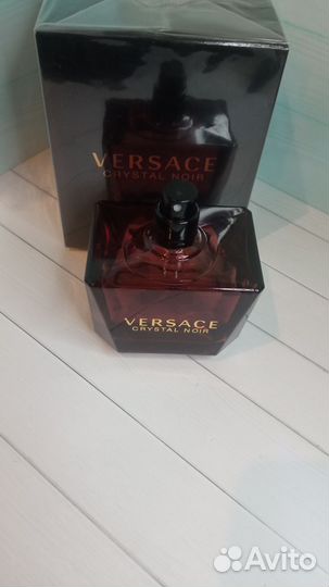 Женский парфюм Versace crystal noir выставочный