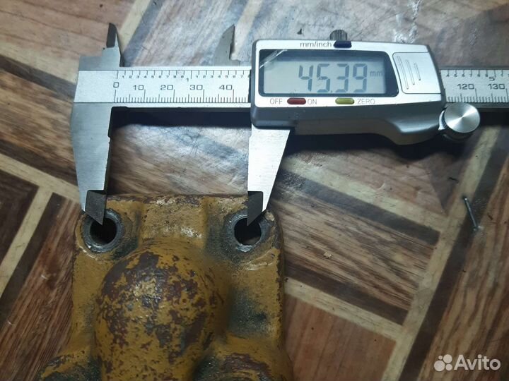 Фланцы для гидравлики экскаватора