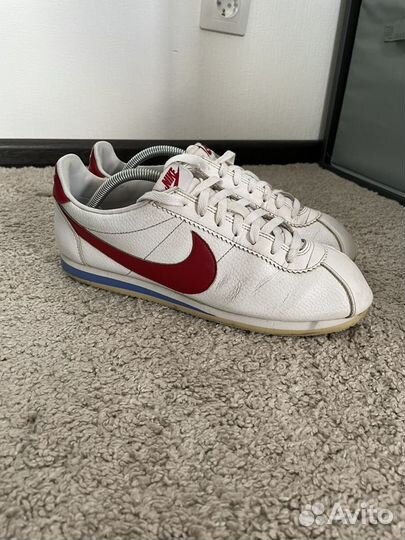 Кроссовки nike cortez(едет к покупателю)