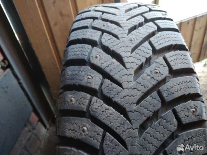 Toyo Observe Ice-Freezer 175/65 R14