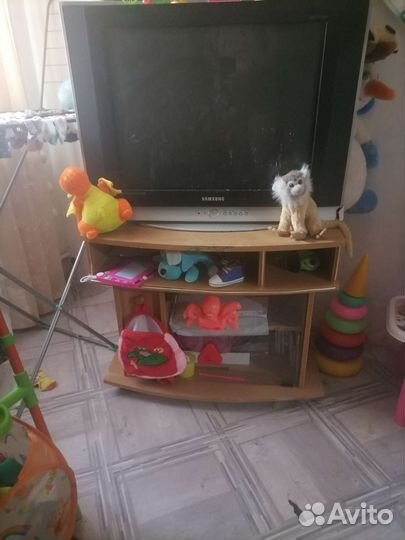 Тумба под телевизор бу