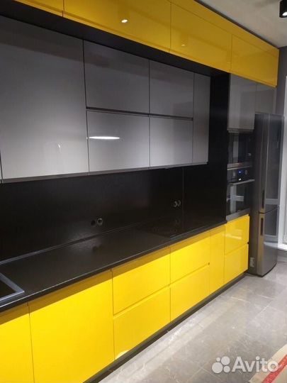 Кухонный гарнитур 