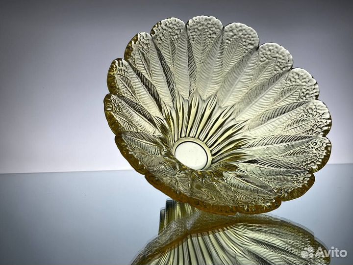 Ваза конфетница цветное желтое стекло СССР