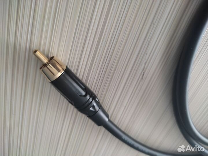 RCA - XLR мама Canare (Япония)