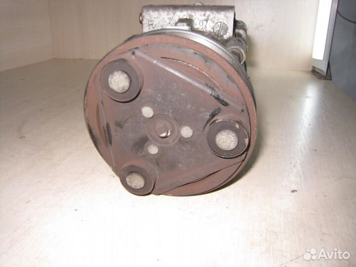 Компрессор кондиционера Jaguar X-Type (X400) 2007